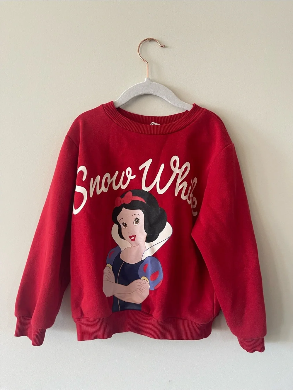 Snow White Graphic Red Sweatshirt for girls
